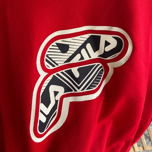 FILA Round Neck Crop top - Picture 8 of 8